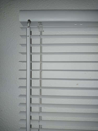 X72 cordless vinyl mini - 27"x72",